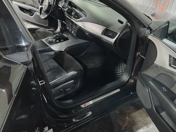 2012 Audi A7 I (4G), чёрный, 2250000 рублей - вид 2