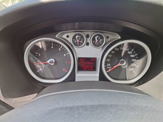 2011 Ford Focus II Рестайлинг, серый, 750000 рублей, вид 3