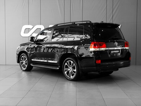 2019 Toyota Land Cruiser 200 Series Рестайлинг 2, чёрный, 6798000 рублей, вид 2