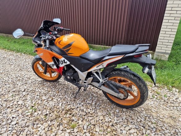 2013 Honda CBR 250R, оранжевый, 190000 рублей - вид 3
