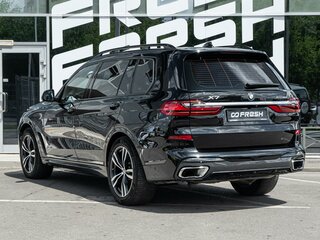 2020 BMW X7 40i I (G07), чёрный, 7699000 рублей, вид 2