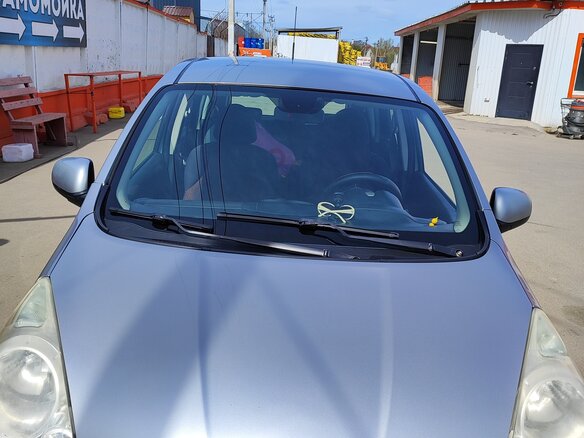 2011 Nissan Note I Рестайлинг, серебристый, 620000 рублей