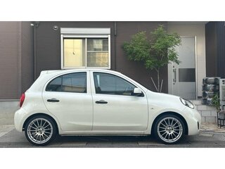 2022 Nissan March IV (K13) Рестайлинг, белый, 593000 рублей, вид 4