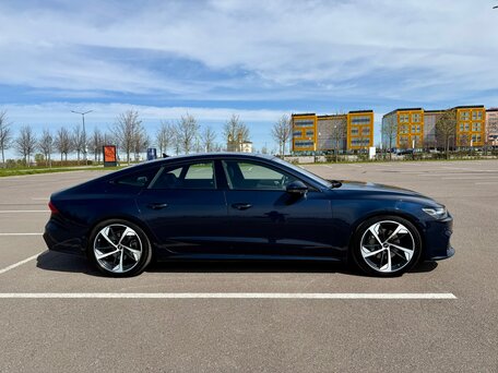 2020 Audi A7 50 TDI II (4K), синий, 5500000 рублей, вид 4