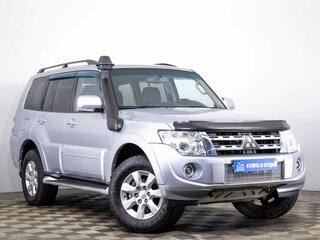 2012 Mitsubishi Pajero IV Рестайлинг 1, серебристый, 2149000 рублей, вид 1
