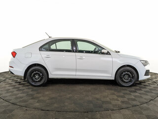2021 Skoda Rapid II, белый, 1395000 рублей, вид 4