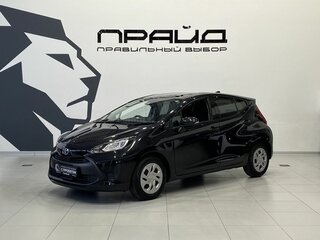 2021 Toyota Aqua II, чёрный, 1899900 рублей, вид 1