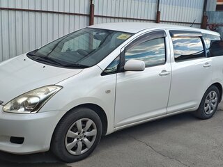 2005 Toyota Wish I, белый, 950000 рублей, вид 1