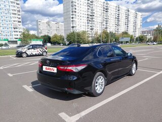 2021 Toyota Camry VIII (XV70), чёрный, 2200000 рублей, вид 3