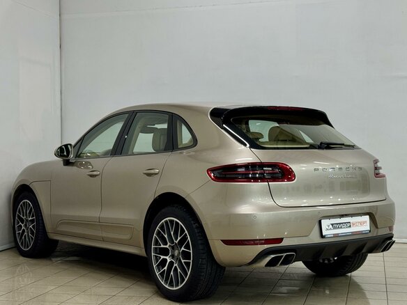 2014 Porsche Macan Turbo I, коричневый, 3750000 рублей - вид 2