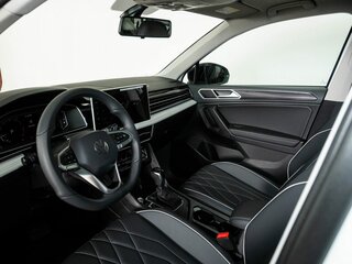 2026 Volkswagen Tiguan L II Рестайлинг (China Market), белый, 3600000 рублей, вид 5