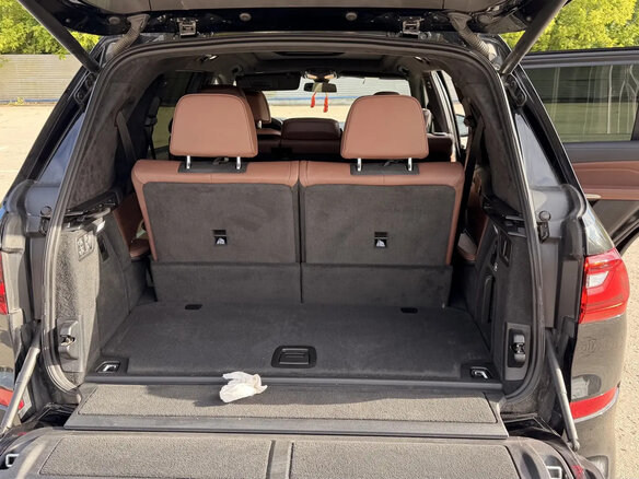 2021 BMW X7 40d I (G07), чёрный, 8100000 рублей - вид 23