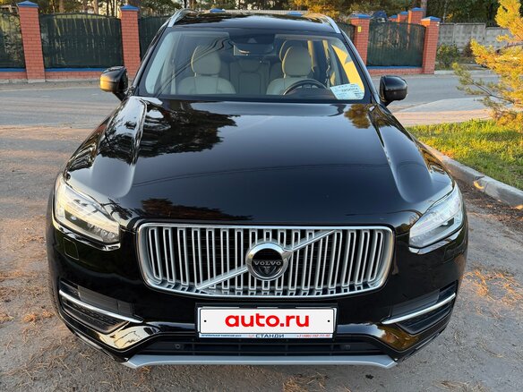 2018 Volvo XC90 II, чёрный, 3250000 рублей - вид 1