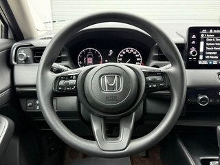 2023 Honda Vezel II, белый, 2050000 рублей, вид 4