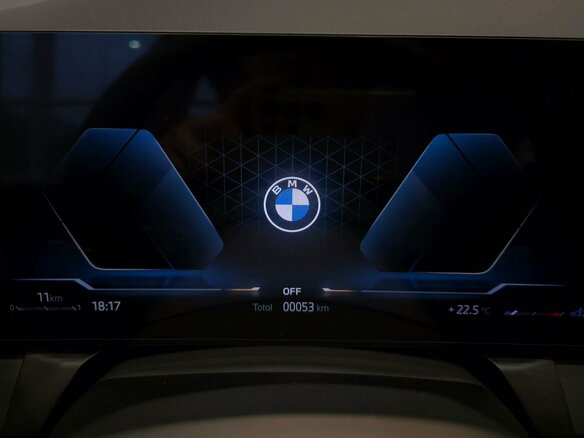 2025 BMW X3 Long 30L xDrive IV (G45/G48), серый, 7590000 рублей - вид 12
