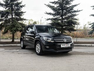 2012 Volkswagen Tiguan I Рестайлинг, чёрный, 1015000 рублей, вид 1