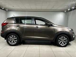 2014 Kia Sportage III Рестайлинг, коричневый, 1297000 рублей, вид 4