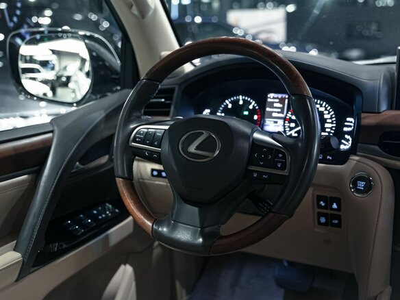 2016 Lexus LX 450d III Рестайлинг 2, белый, 6950000 рублей - вид 10