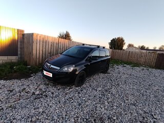 2012 Opel Zafira B Рестайлинг, чёрный, 650000 рублей, вид 1