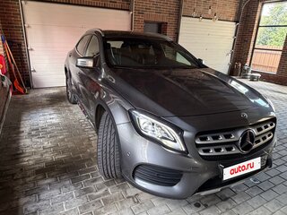 2017 Mercedes-Benz GLA 250 I (X156) Рестайлинг, серый, 2700000 рублей, вид 3