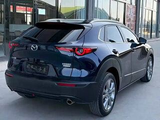 2022 Mazda CX-30 I, чёрный, 1780700 рублей, вид 4