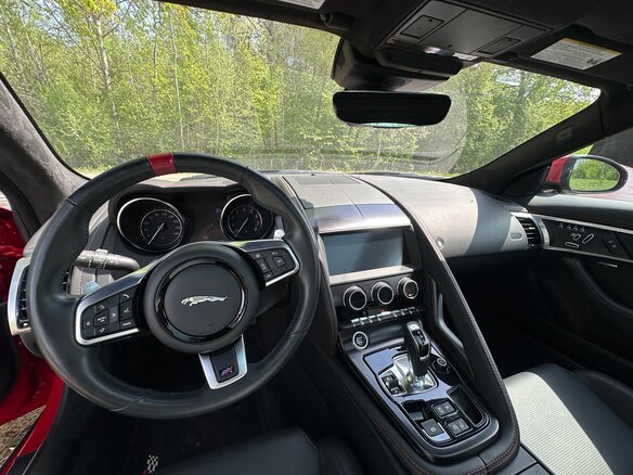2019 Jaguar F-Type I Рестайлинг, красный, 3950000 рублей - вид 18