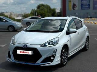 2015 Toyota Aqua I Рестайлинг, белый, 930000 рублей, вид 1