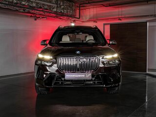 2024 BMW X7 M60i I (G07) Рестайлинг, чёрный, 17685000 рублей, вид 2