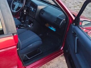 1990 Volkswagen Passat B3, красный, 450000 рублей, вид 3