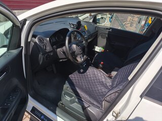 2011 Volkswagen Golf Plus II, белый, 750000 рублей, вид 5
