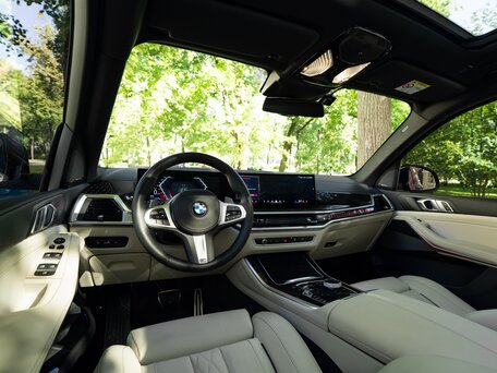 2025 BMW X5 30d IV (G05/G18) Рестайлинг, чёрный, 12750000 рублей, вид 2