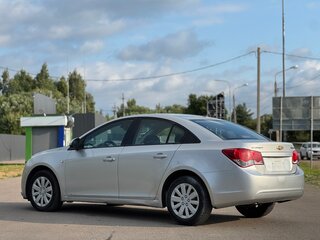 2010 Chevrolet Cruze I, серый, 350000 рублей, вид 4