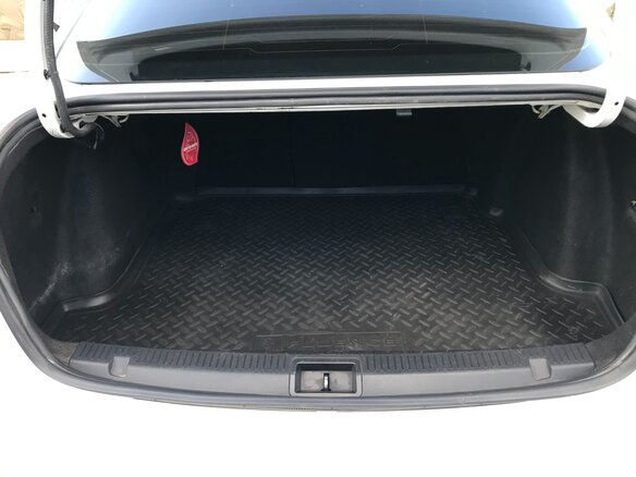 2014 Renault Fluence I Рестайлинг, белый - вид 14