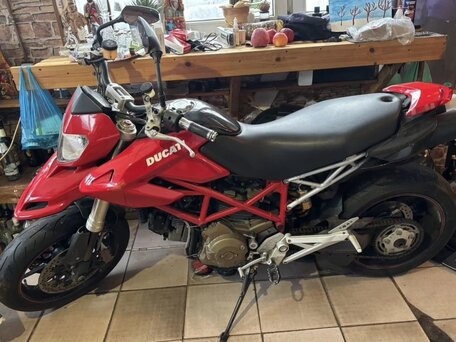 2007 Ducati Hypermotard, красный, 475000 рублей, вид 1