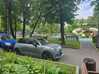 2016 Mini Hatch Cooper III (F55/F56), серый, 1500000 рублей, вид 2