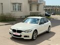 2018 BMW 3 серии 330i xDrive VI (F3x) Рестайлинг, белый, 2300000 рублей