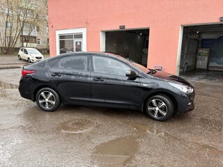 2018 Hyundai Solaris II, чёрный, 1350000 рублей, вид 1