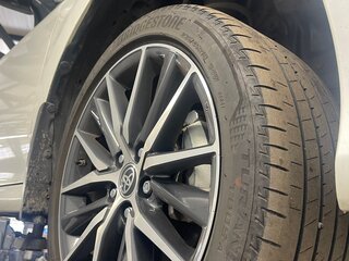 2021 Toyota Camry VIII (XV70) Рестайлинг, белый, 4500000 рублей, вид 5