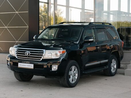 Toyota Land Cruiser 200 Series Рестайлинг 1