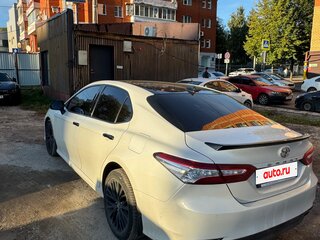 2019 Toyota Camry VIII (XV70), белый, 2700000 рублей, вид 4