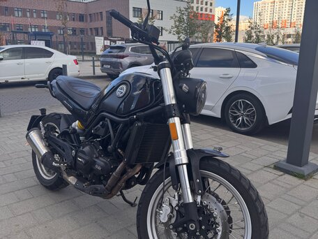 2024 Benelli Leoncino 500 Trail, чёрный, 399000 рублей, вид 2