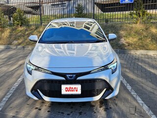 2018 Toyota Corolla Sport XII (E210), белый, 1700000 рублей, вид 3