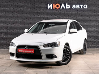 2014 Mitsubishi Lancer X Рестайлинг, белый, 900000 рублей, вид 1
