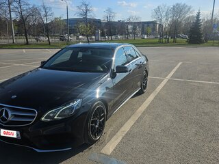 2015 Mercedes-Benz E-Класс 300 IV (W212, S212, C207) Рестайлинг, чёрный, 2300000 рублей, вид 1