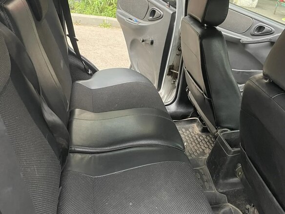 2012 Chevrolet Niva I Рестайлинг, серебристый, 380000 рублей - вид 13