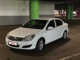 2010 Opel Astra H Рестайлинг, белый, 550000 рублей, вид 2