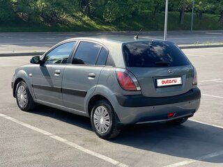 2009 Kia Rio II, серый, 350000 рублей, вид 5