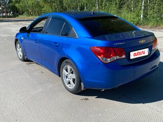2011 Chevrolet Cruze I, синий, 680000 рублей, вид 4