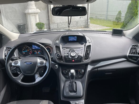 2015 Ford Kuga II, белый, 1165000 рублей - вид 21