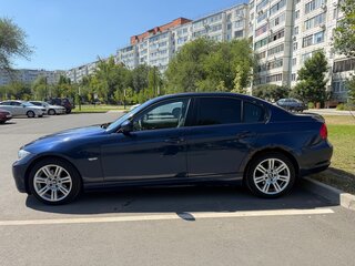 2011 BMW 3 серии 320i V (E90/E91/E92/E93) Рестайлинг, синий, 750000 рублей, вид 5